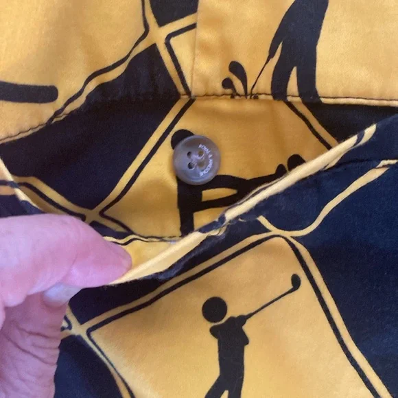 Royal and awesome mens size 36 fun print golf shorts - Picture 3 of 9